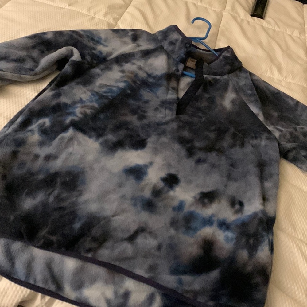 Oversized tie dyed sweatshirt size medium